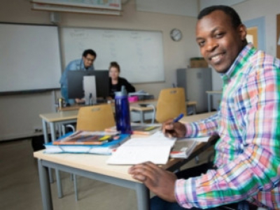 Å vekke skrivelysten gjennom ikke-argumenterende tekster